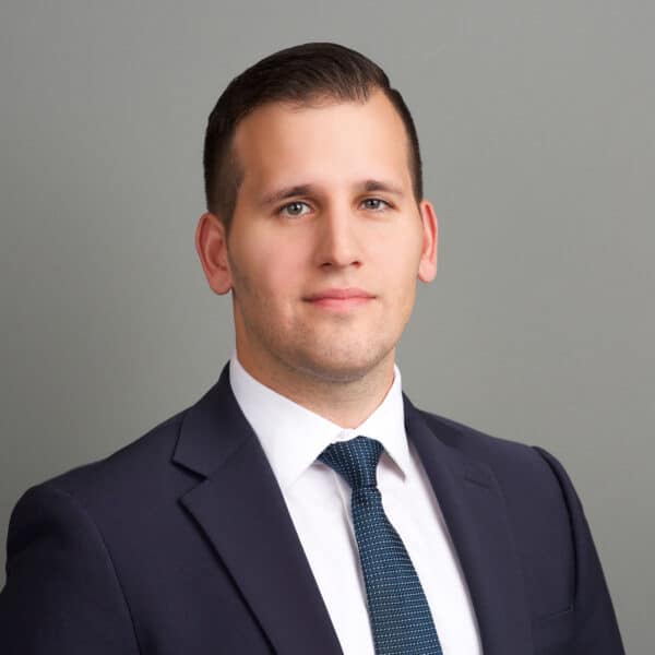 Roy Kennan is a Senior Associate of Saratoga Investment Advisors, LLC, the Company’s investment adviser, and is involved in credit analysis, underwriting, portfolio monitoring, and valuation.